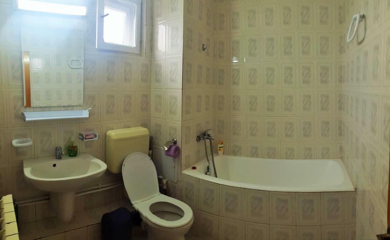 Vila Cornea Apartment คอนสตันซา ภายนอก รูปภาพ