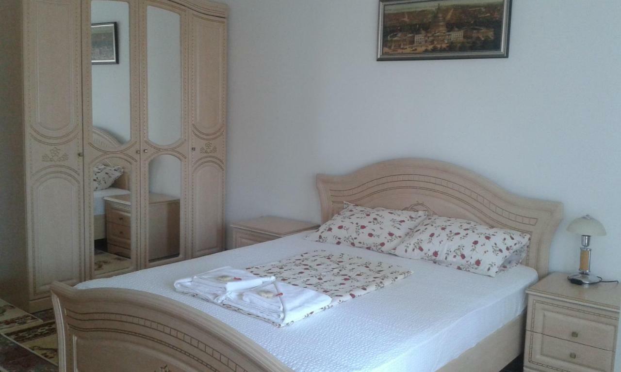 Vila Cornea Apartment คอนสตันซา ภายนอก รูปภาพ