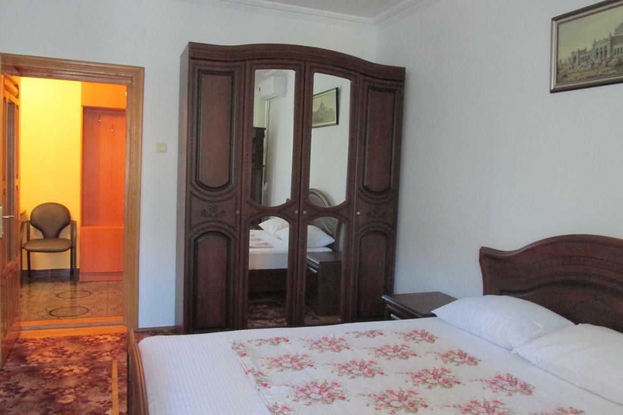 Vila Cornea Apartment คอนสตันซา ภายนอก รูปภาพ
